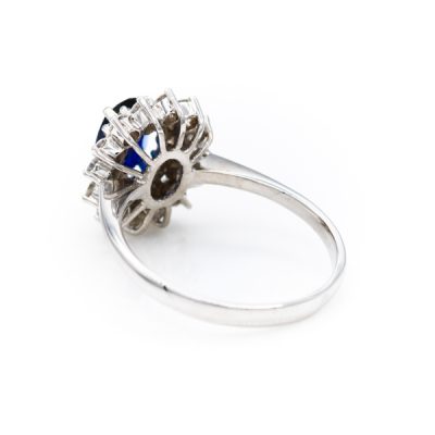 14K White Gold Oval Cut Blue Sapphire Women's Ring | 1.0TW VS2 G Diamonds [OECR1011-12]