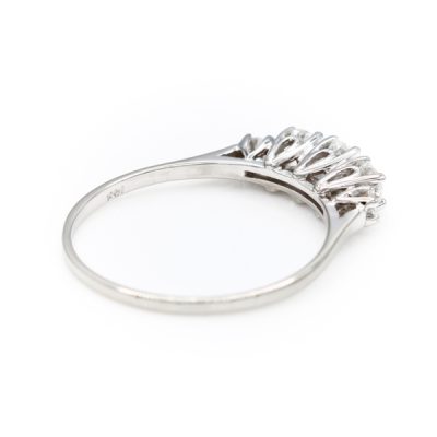 14K White Gold 0.60TW VS2 G to H Diamond Women's Ring | 0.22CT/0.30TW/0.08TW VS2 G to H Diamond [OECR1030-12]