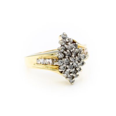 10K Yellow Gold 1.0TW I1 to I2 G to H Round & Baguette Diamond Ring [OECR10111-12]